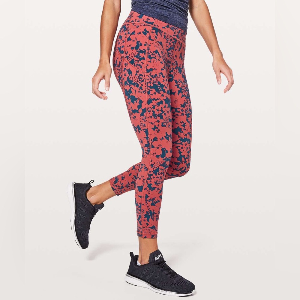 Lululemon Final Lap Crop Efflorescent Dark Canyon Onyx Blue, 23”